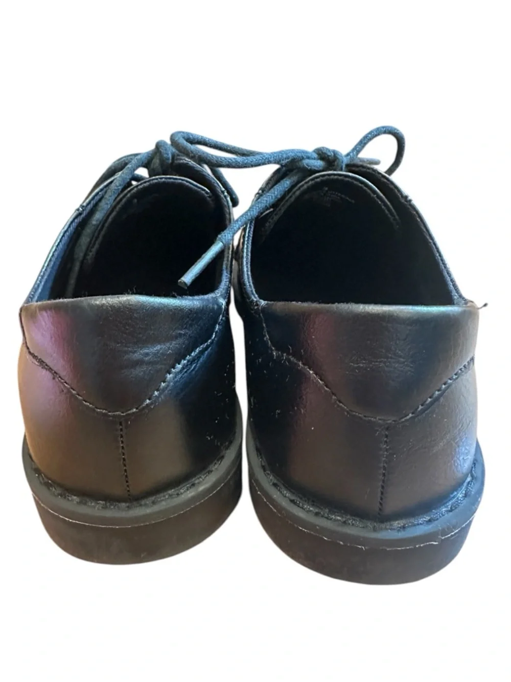 The Children’s Place Kids Black Dress Shoes w/ Shoelaces Size 3 Graduation/Party